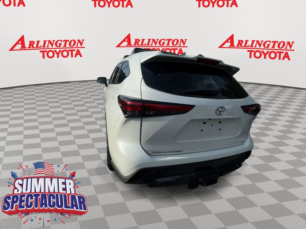 Used 2022 Toyota Highlander SUV
