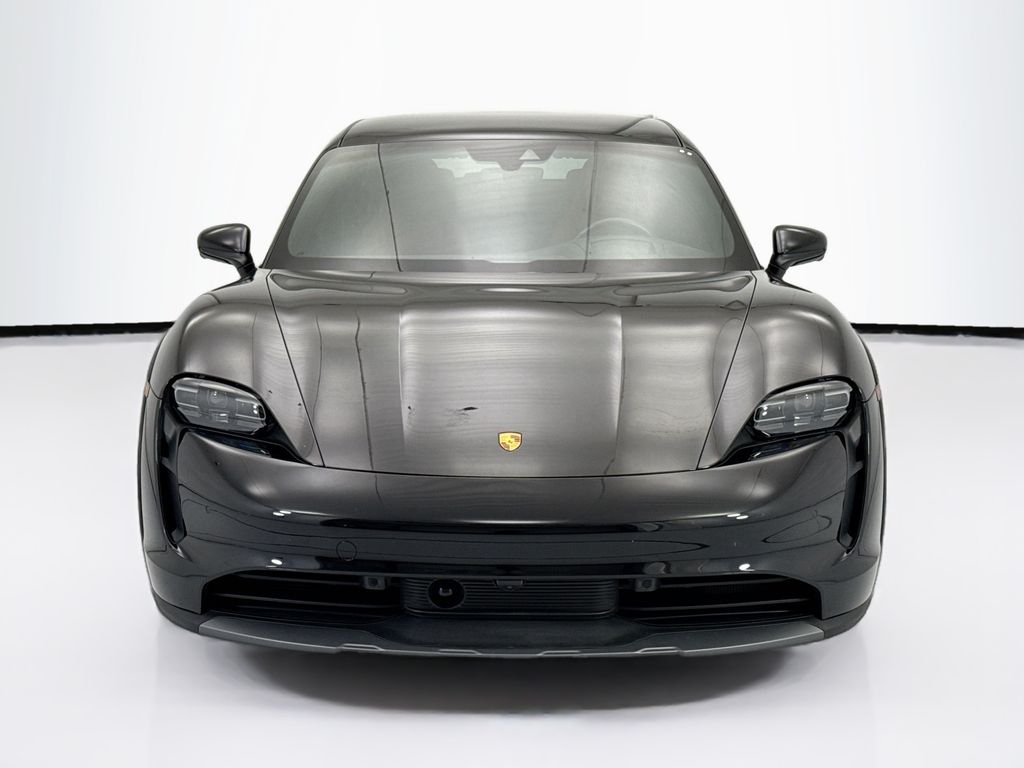 Thumbnail: 2022 Porsche Taycan - 10