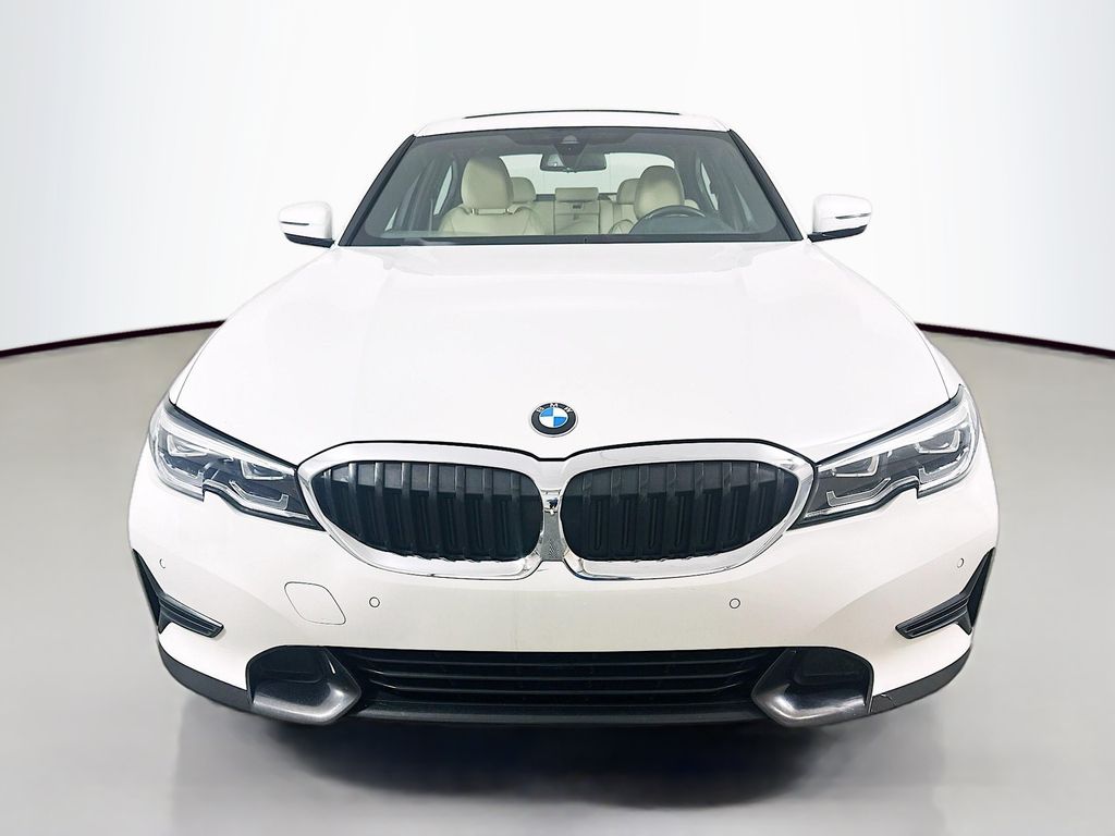 Thumbnail: 2021 BMW 3 Series - 2