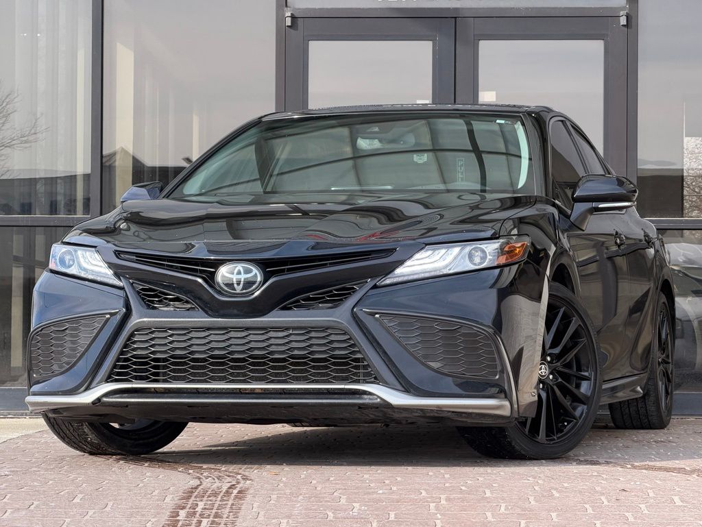 2021 Toyota Camry XSE FWD