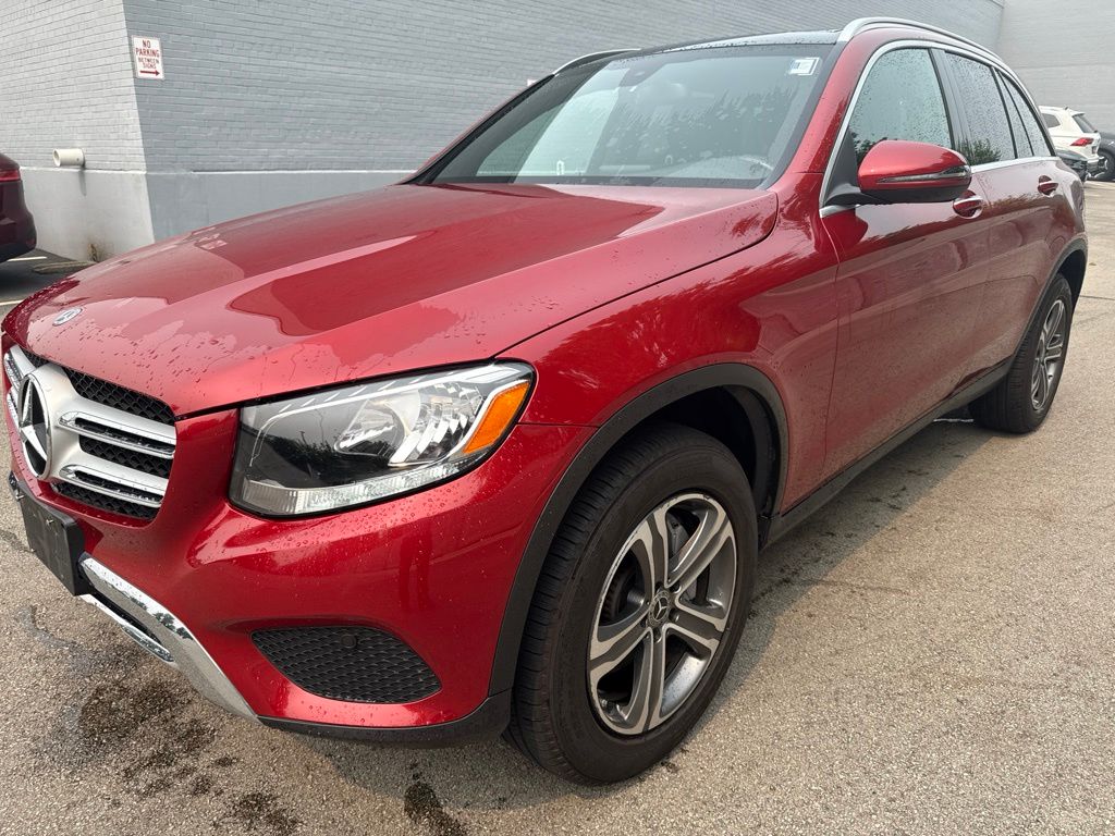 designo Cardinal Red Metallic 2019 Mercedes-Benz GLC SUV / Crossover All-Wheel Drive 9-Speed Automatic