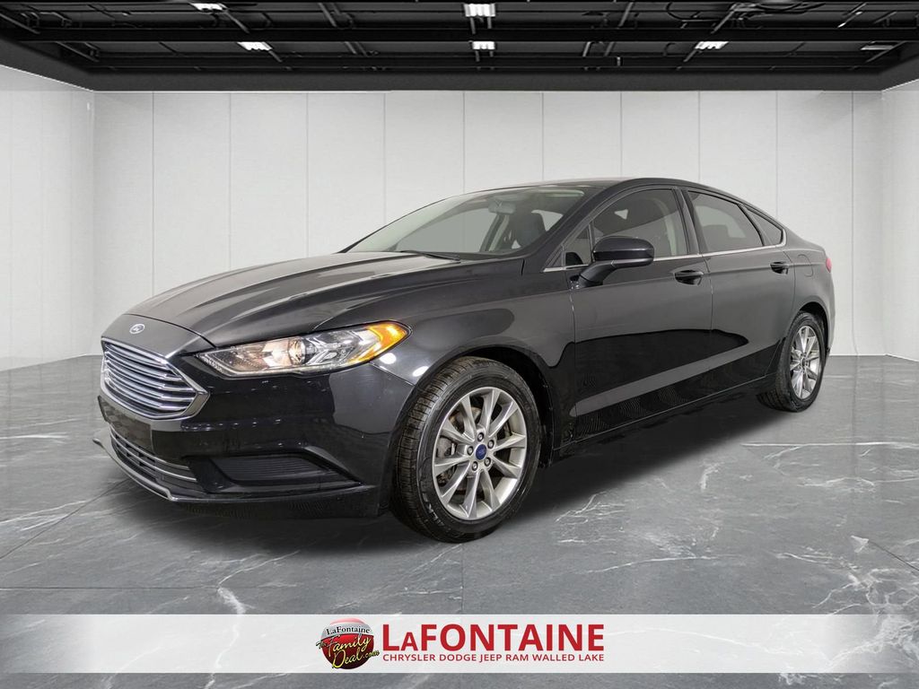Shadow Black 2017 Ford Fusion SE Sedan Front-Wheel Drive 6-Speed Automatic