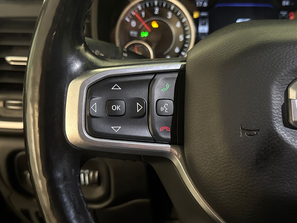 Used 2019 Black Ram Laramie image 21