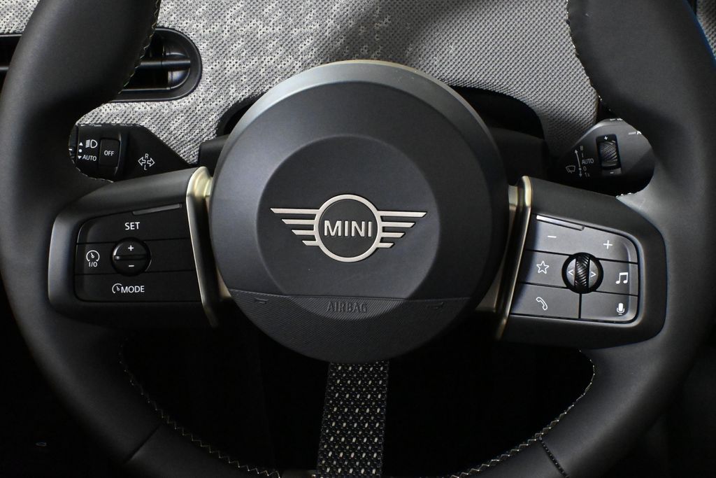 Thumbnail: 2026 MINI Cooper - 27