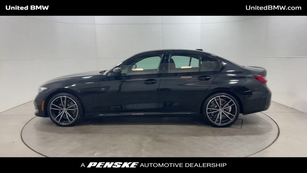 2024 BMW 3 Series 330i 5