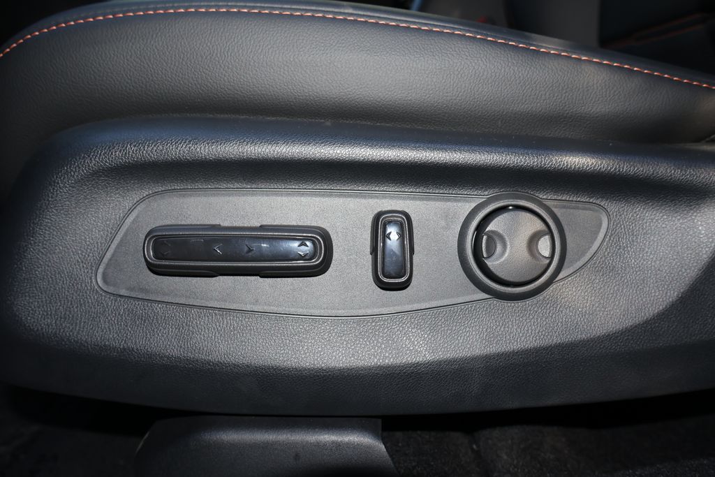 2025 Honda CR-V Sport Touring 10