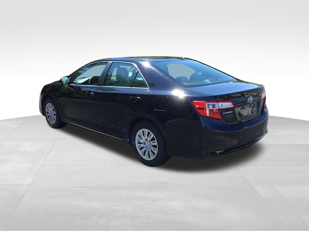 Thumbnail: 2014 Toyota Camry - 3