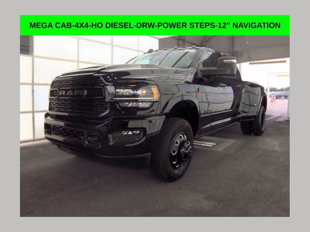 Diamond Black Crystal Pearlcoat 2024 RAM 3500 Pickup Truck Four-Wheel Drive 6-Speed Automatic