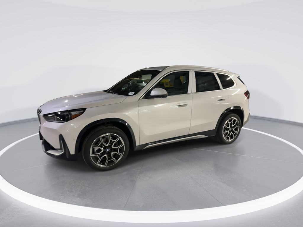 Thumbnail: 2026 BMW X1 - 4