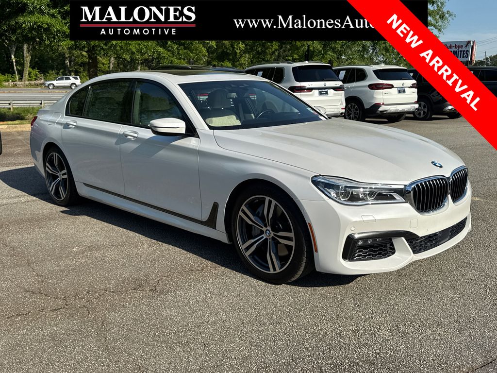 2018 BMW 7 Series 750i RWD