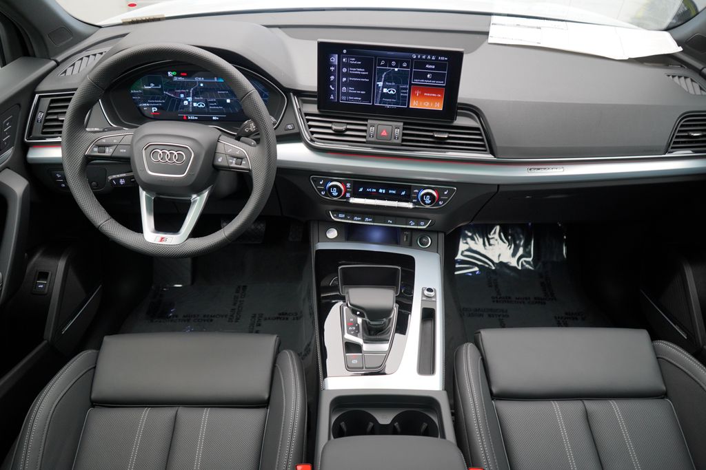 2025 Audi Q5  11