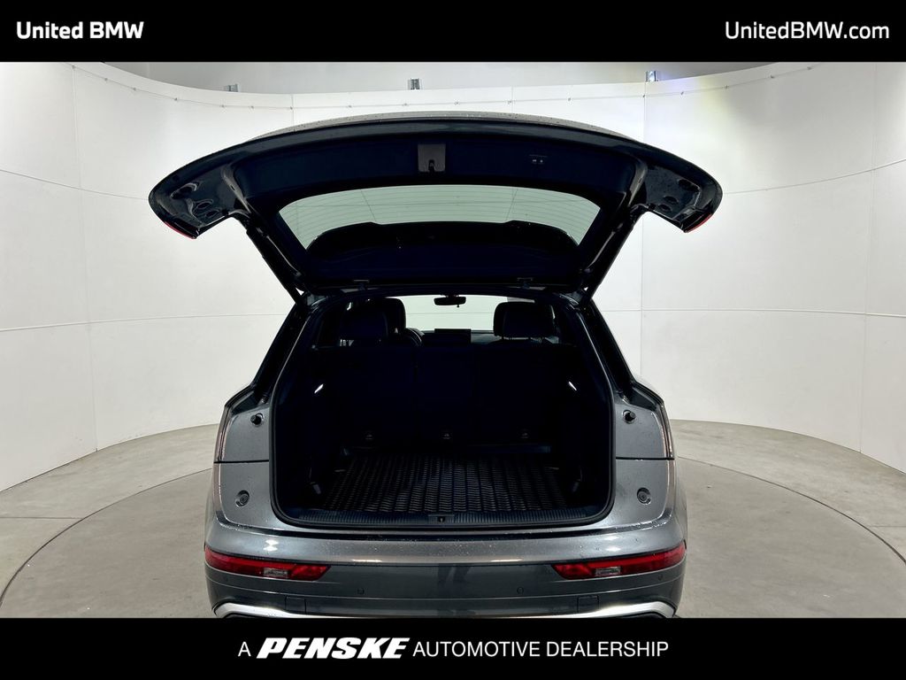 2022 Audi Q5 e Premium 22