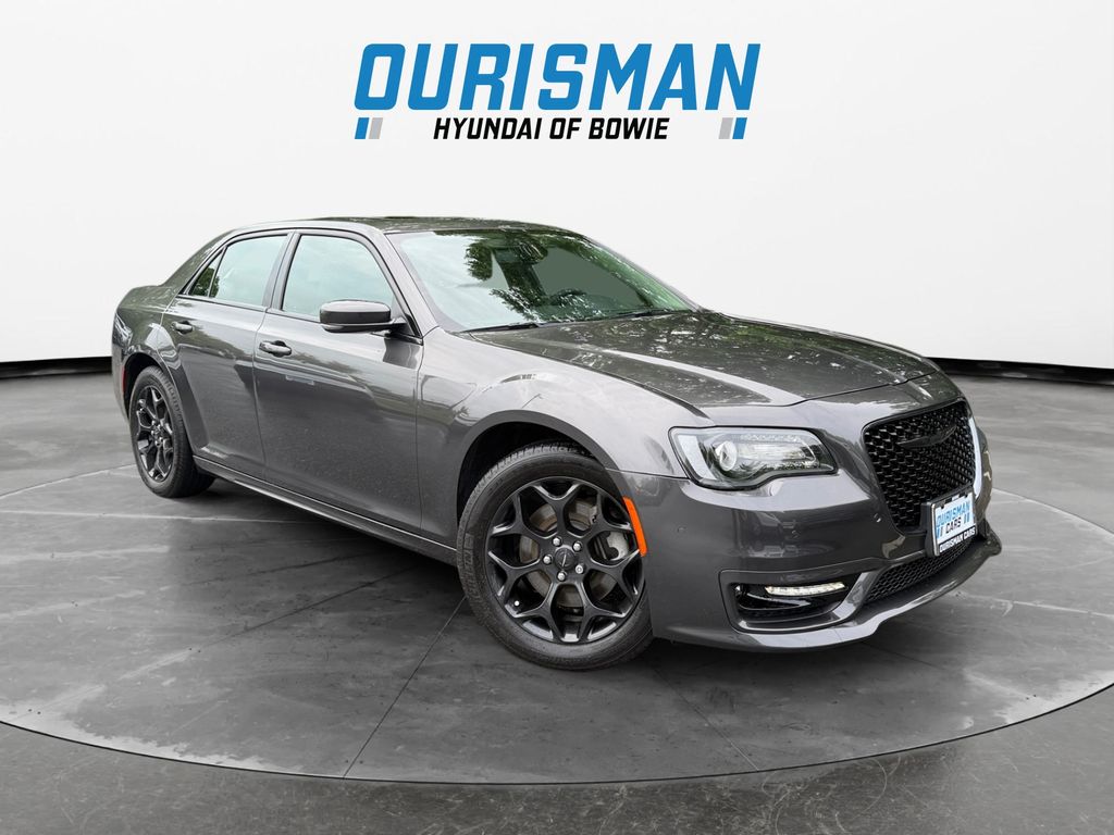 Crystal Metallic 2023 Chrysler 300 Touring L AWD Sedan All-Wheel Drive 8-Speed Automatic
