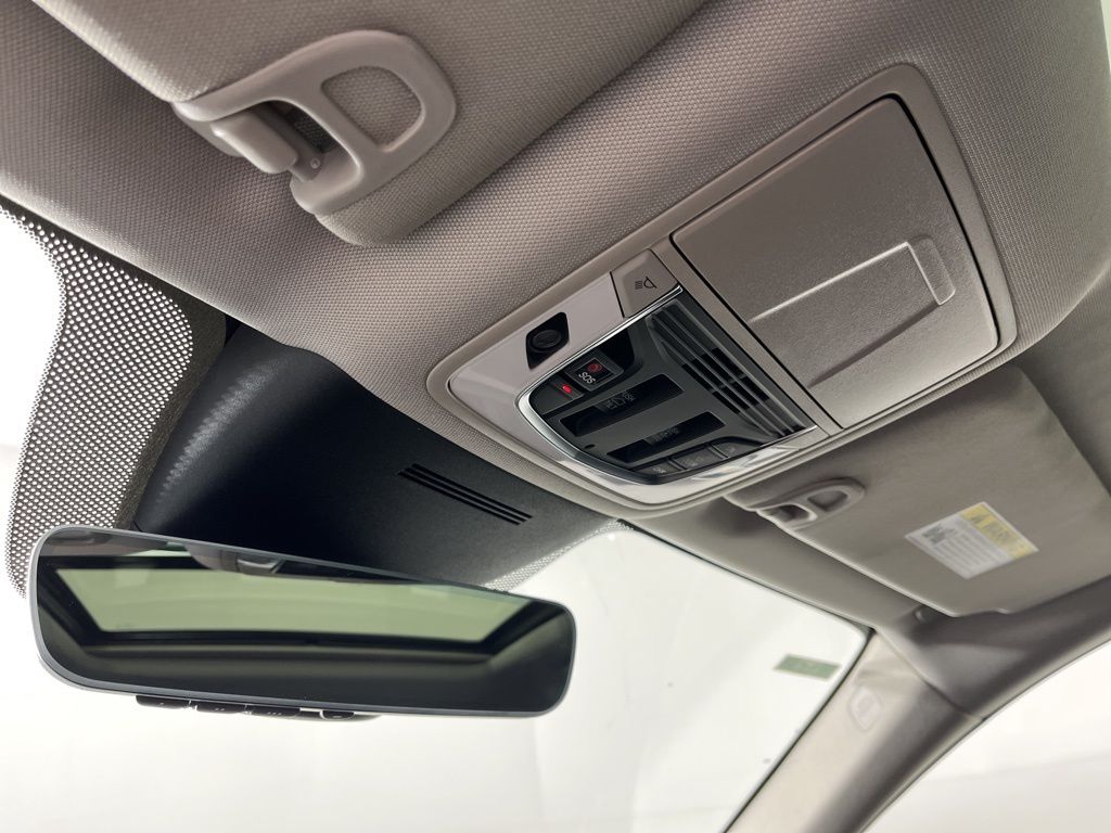 2025 Acura MDX Technology 28