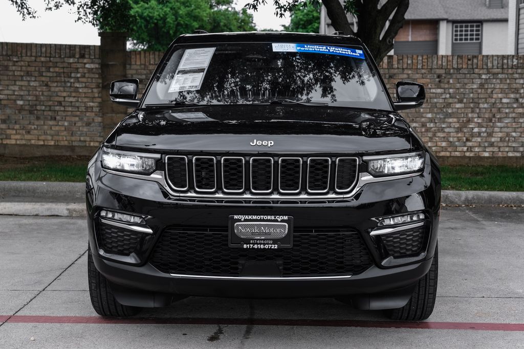 used 2023 Jeep Grand Cherokee car, priced at $34,153