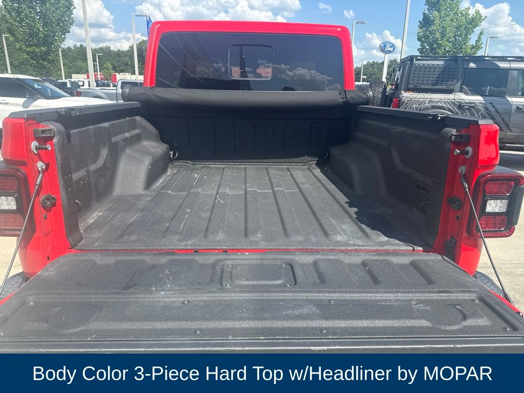 2021 Jeep Gladiator Overland