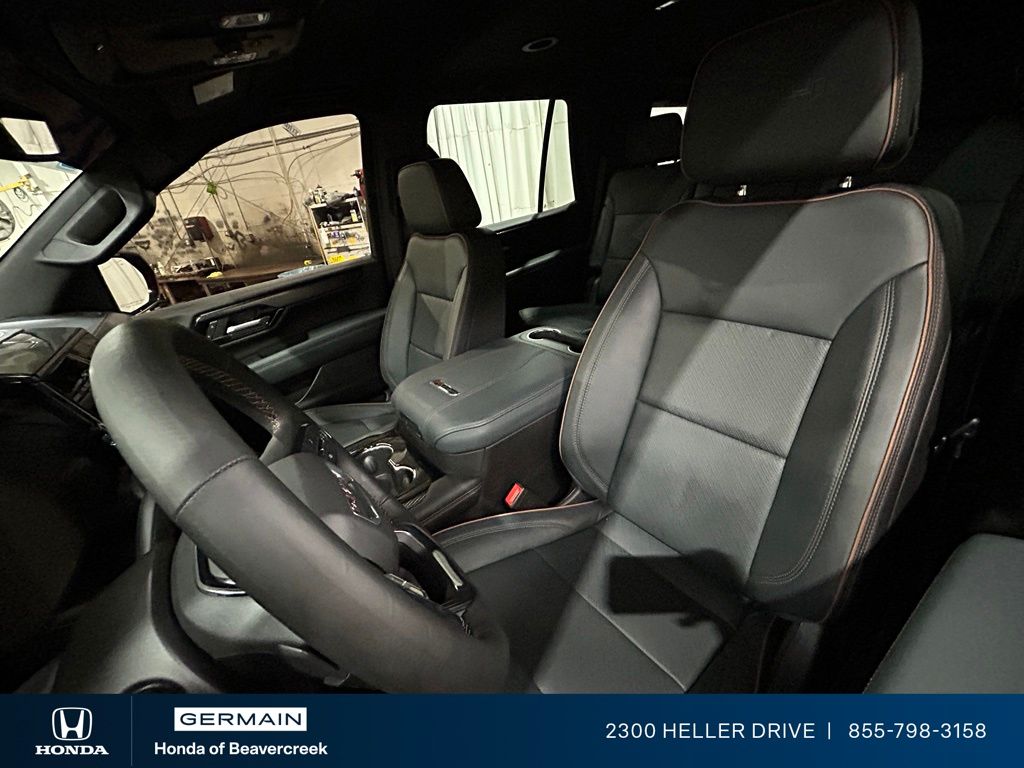 Used 2025 Black GMC AT4 image 26