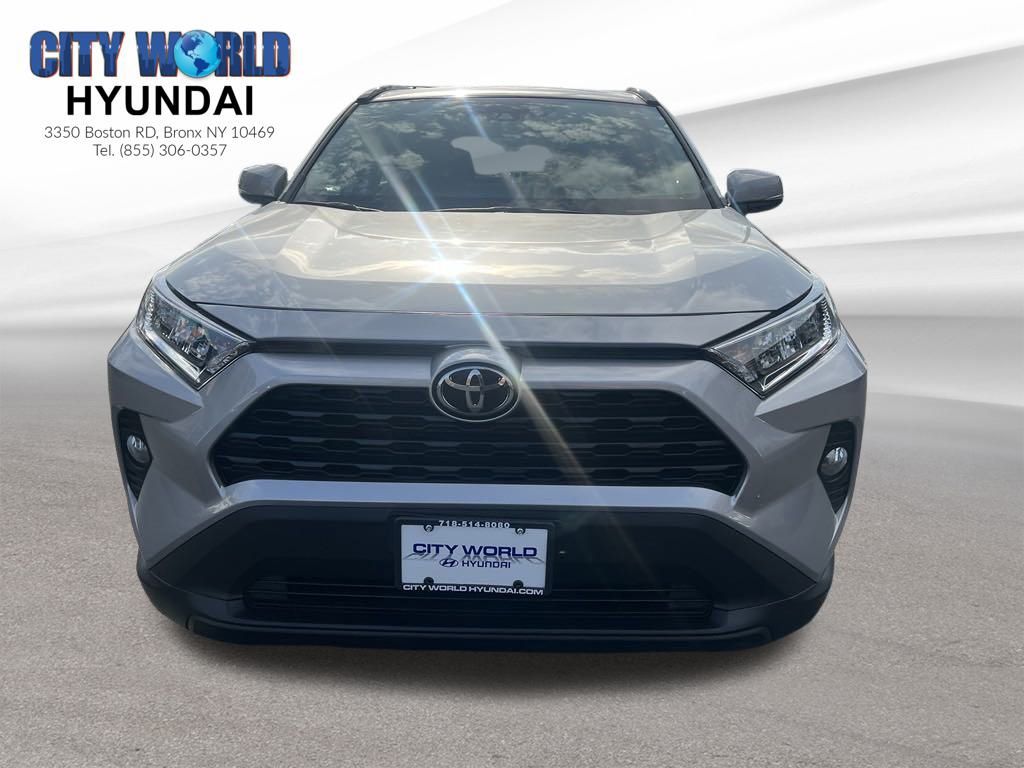 2021 Toyota RAV4 XLE 9