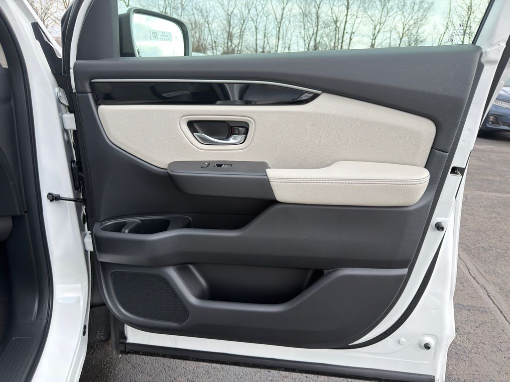 Thumbnail: 2026 Honda Pilot - 27