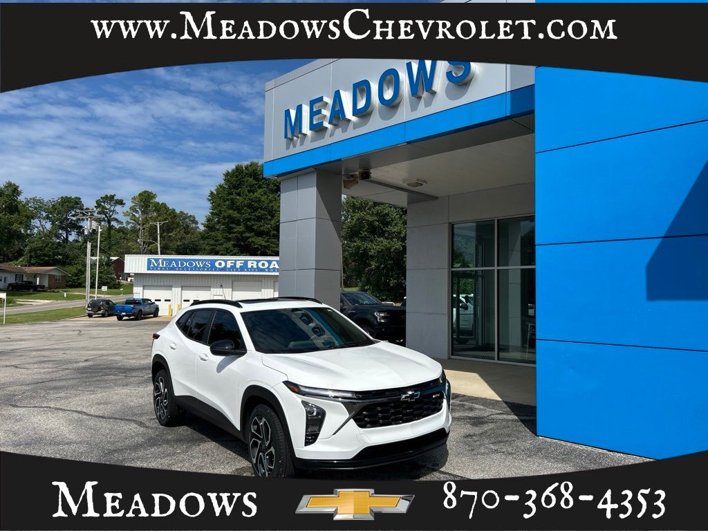 2025 Chevrolet Trax RS with 2RS FWD