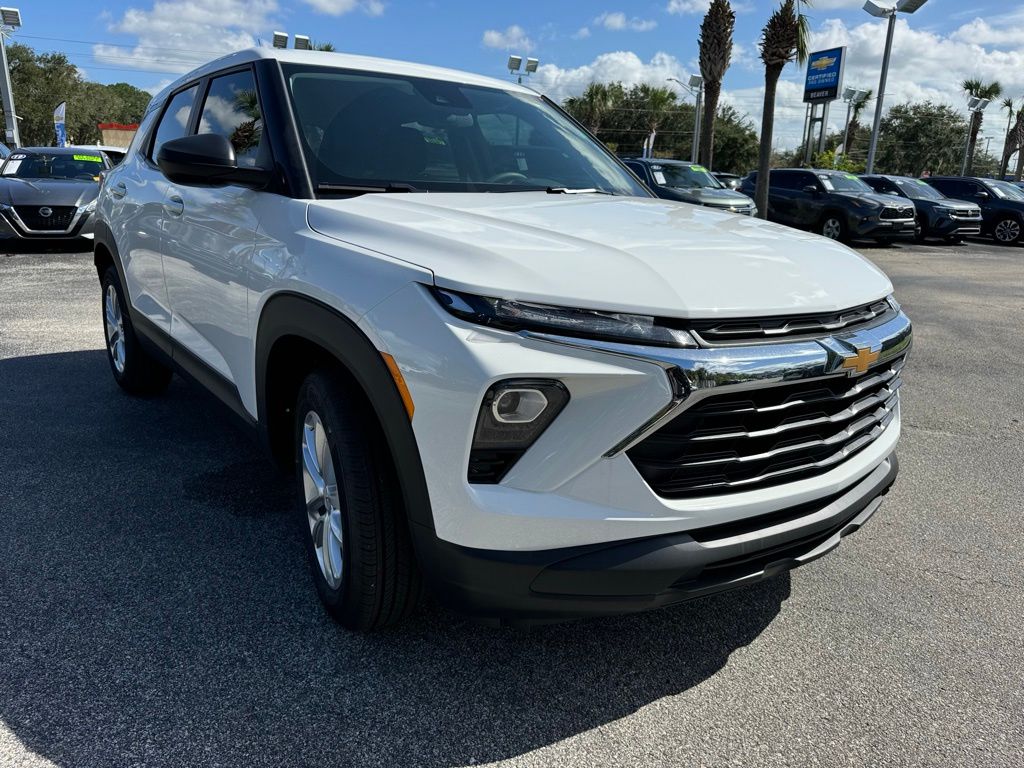 2025 Chevrolet TrailBlazer LS 10