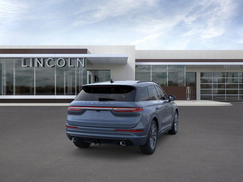 New 2025 Whisper Blue Metallic Clearcoat Lincoln Grand Touring image 8