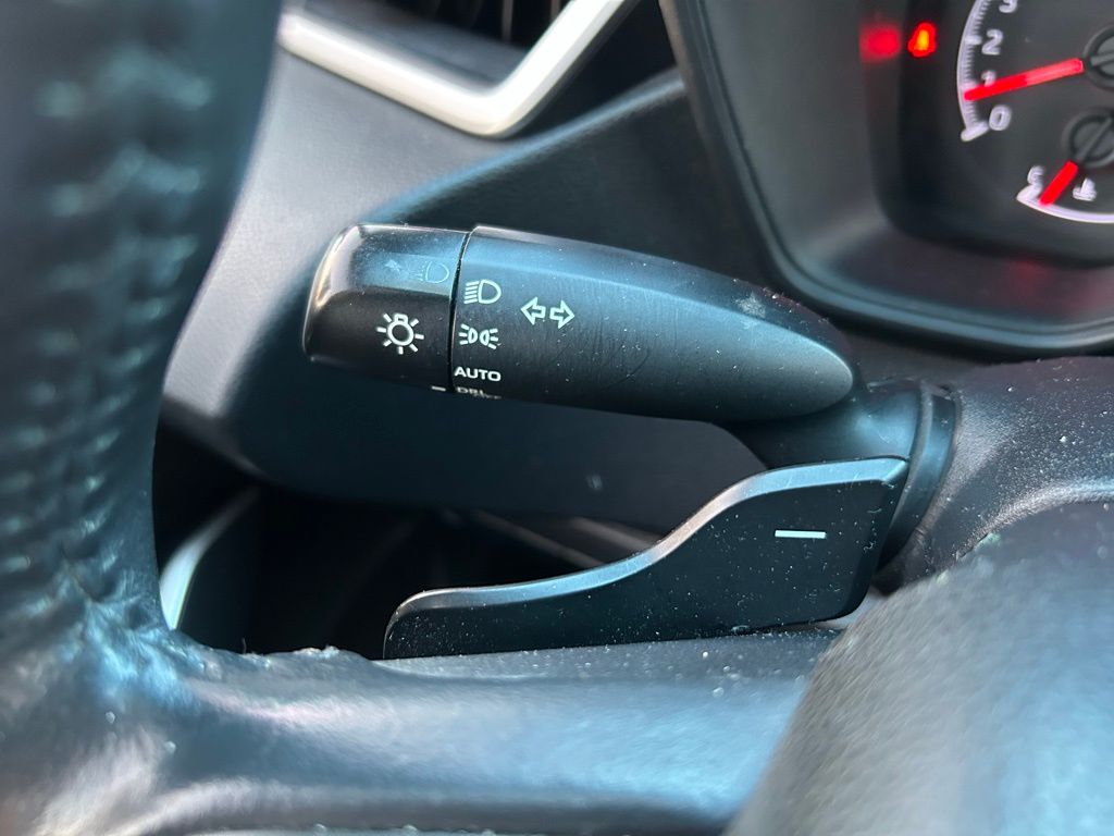 Thumbnail: 2020 Toyota Corolla - 21