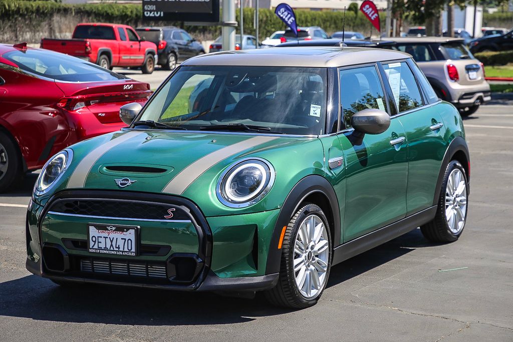 2023 MINI Cooper S Base 3