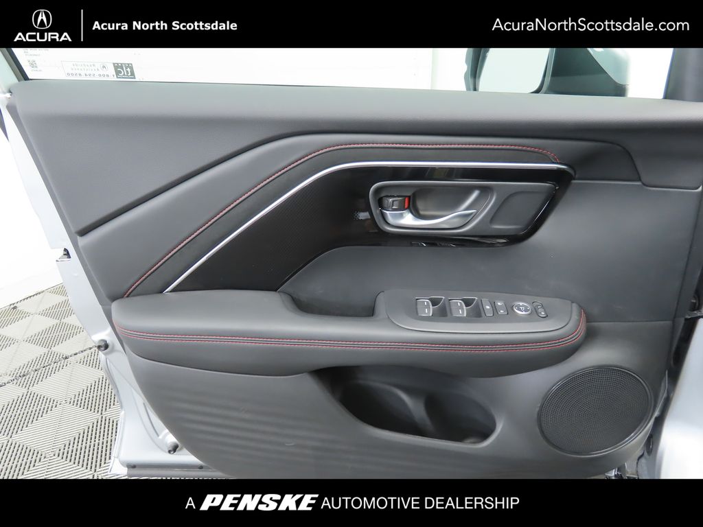 Thumbnail: 2025 Acura ADX - 27