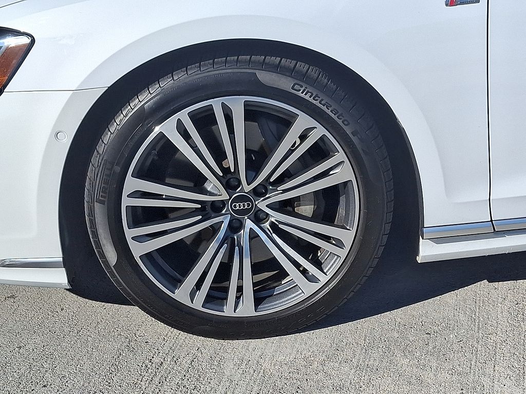 Thumbnail: 2023 Audi A8 - 11