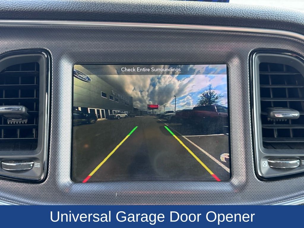 2017 Dodge Challenger SXT Plus