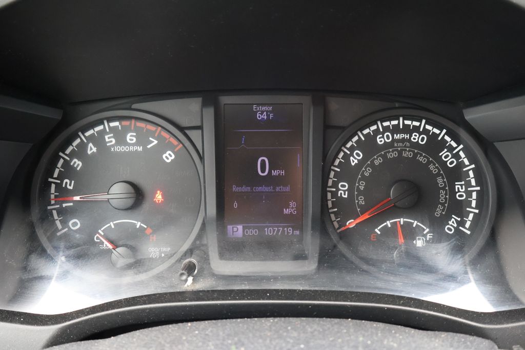 2019 Toyota Tacoma SR 19