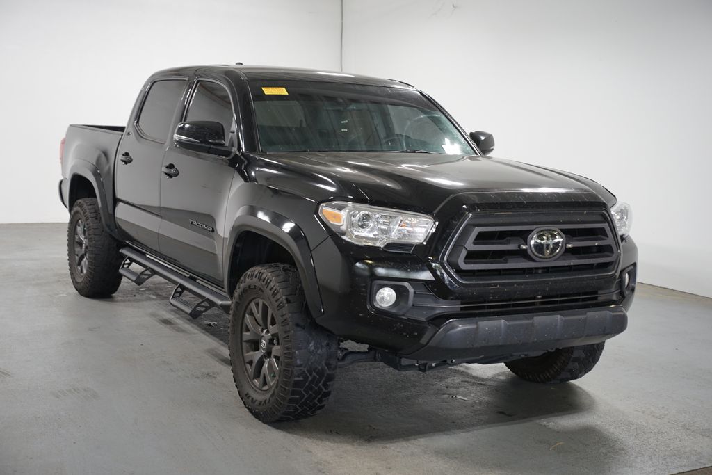 Thumbnail: 2023 Toyota Tacoma - 3