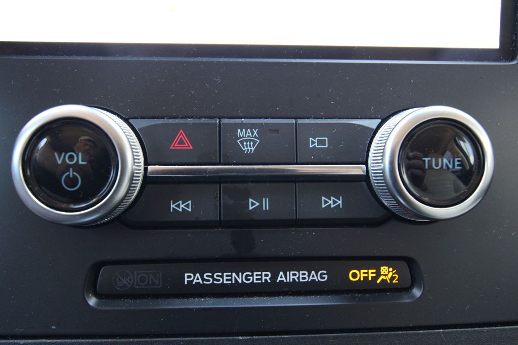 Used 2024 Ford Edge SUV