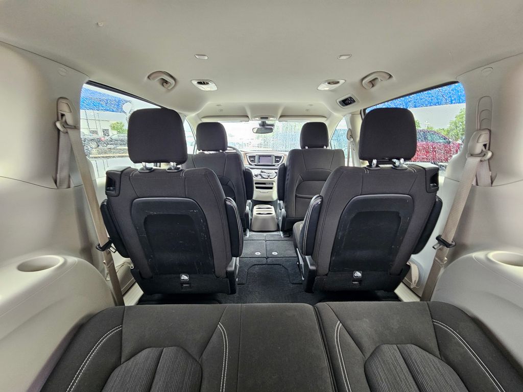 Used Car 2024 Chrysler Voyager  Lx For Sale Under $25,000 In San Marcos, Texas