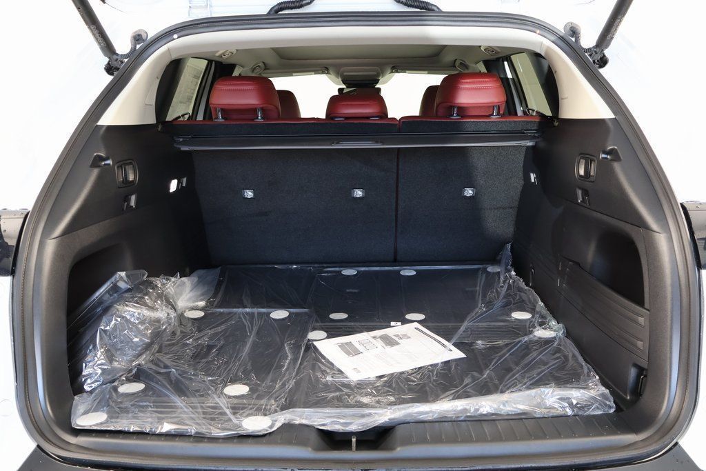 Thumbnail: 2026 Mazda CX-50 - 8