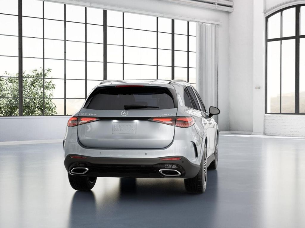 Thumbnail: 2026 Mercedes-Benz GLC - 24