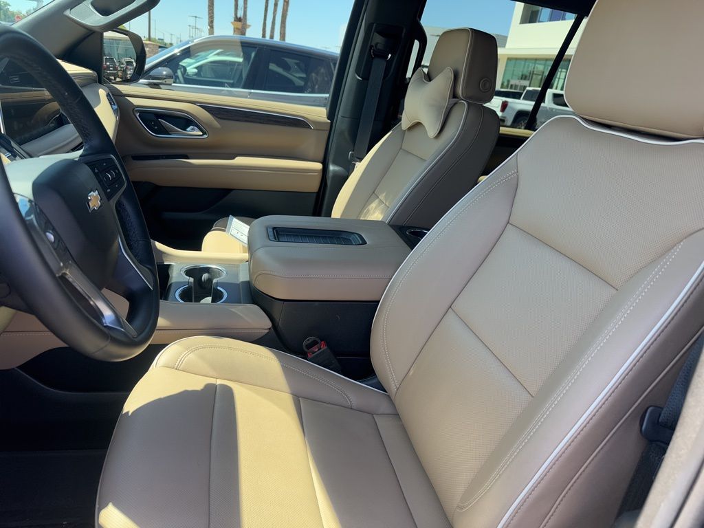 Thumbnail: 2024 Chevrolet Tahoe - 5