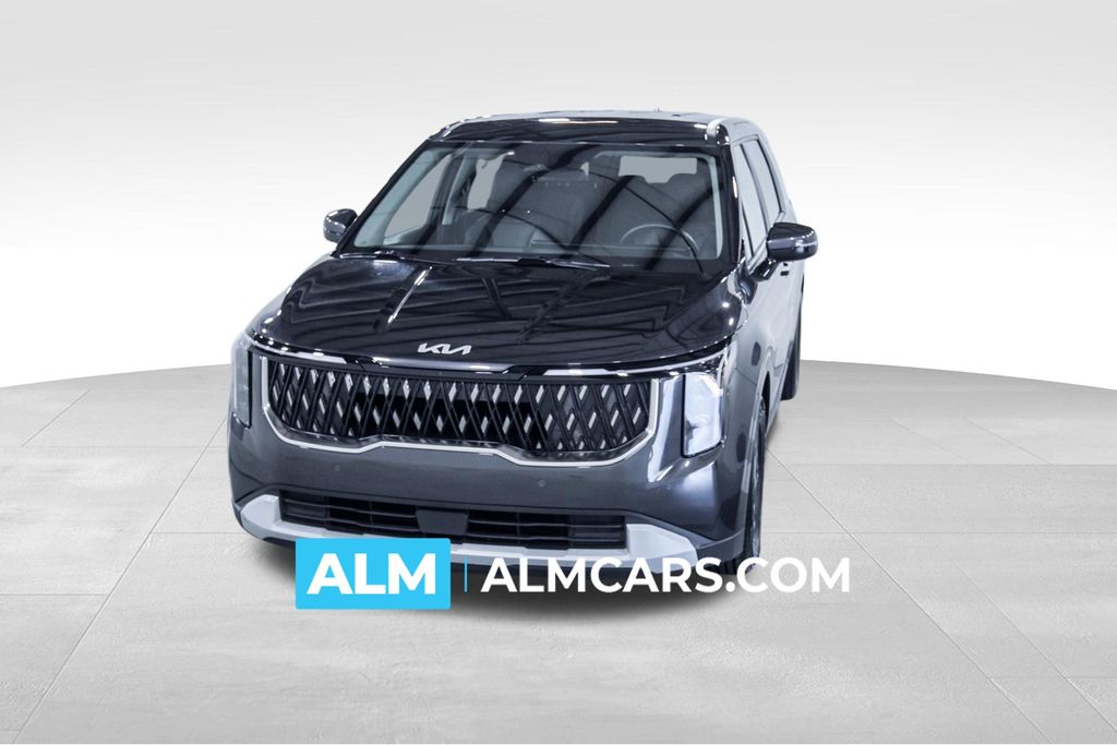 2025 Kia Sedona LXS's photo