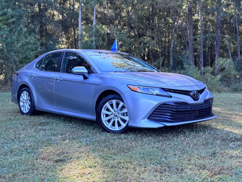 2019 Toyota Camry LE