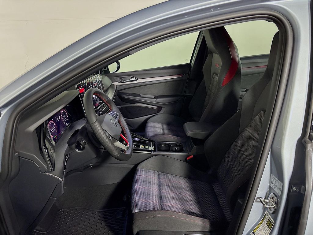 2025 Volkswagen Golf GTI 2.0T S