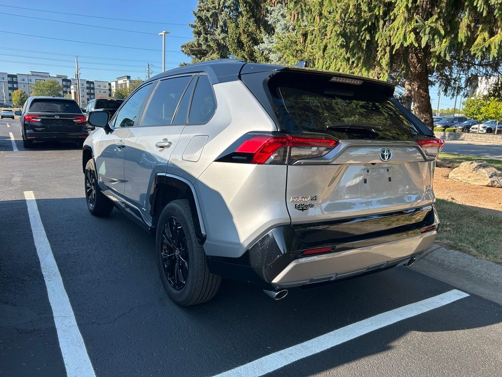 Thumbnail: 2024 Toyota RAV4 - 2