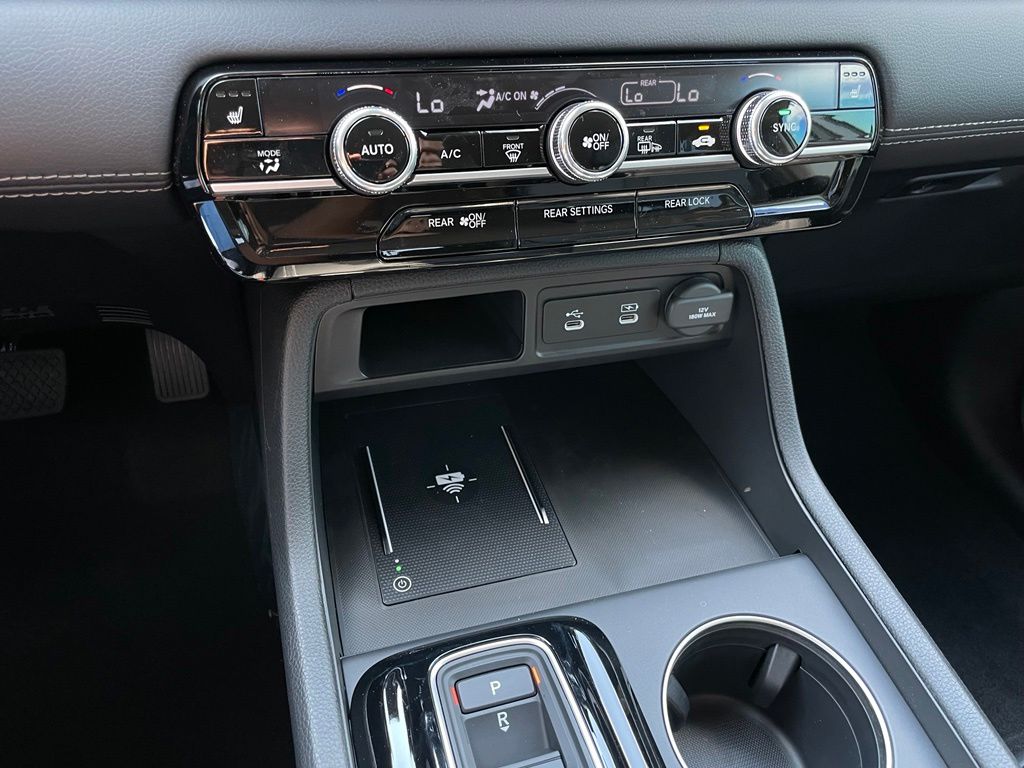 Thumbnail: 2026 Honda Pilot - 18