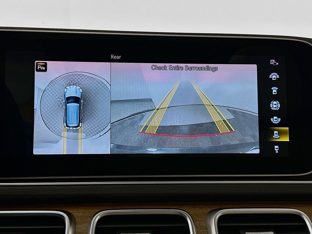 Thumbnail: 2021 Mercedes-Benz GLE - 14