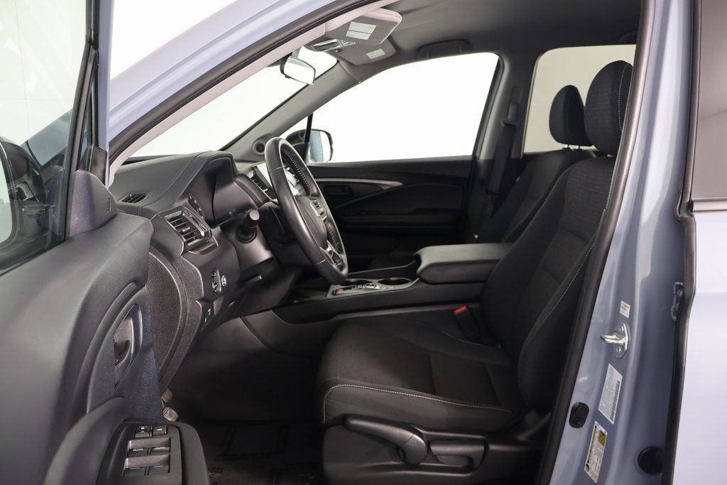 Thumbnail: 2025 Honda Ridgeline - 10