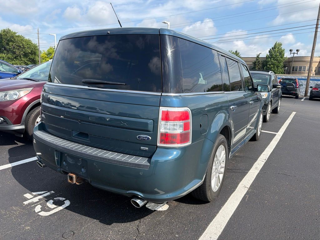 Thumbnail: 2016 Ford Flex - 3