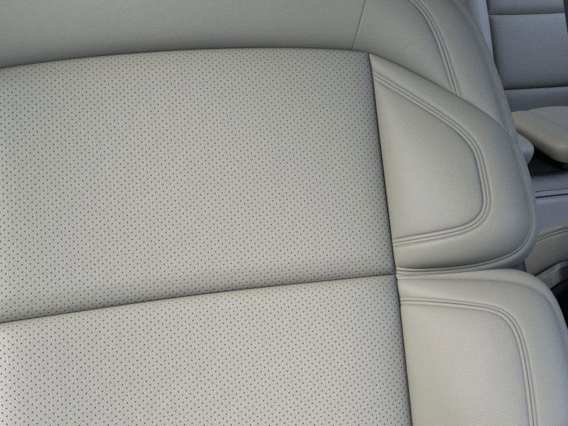 Thumbnail: 2025 Lincoln Navigator L - 16
