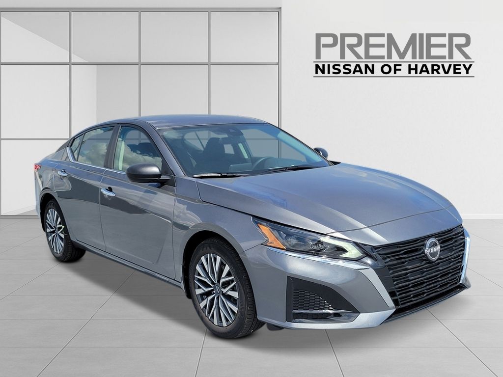 New 2026 Gray Nissan 2.5 SV image 2