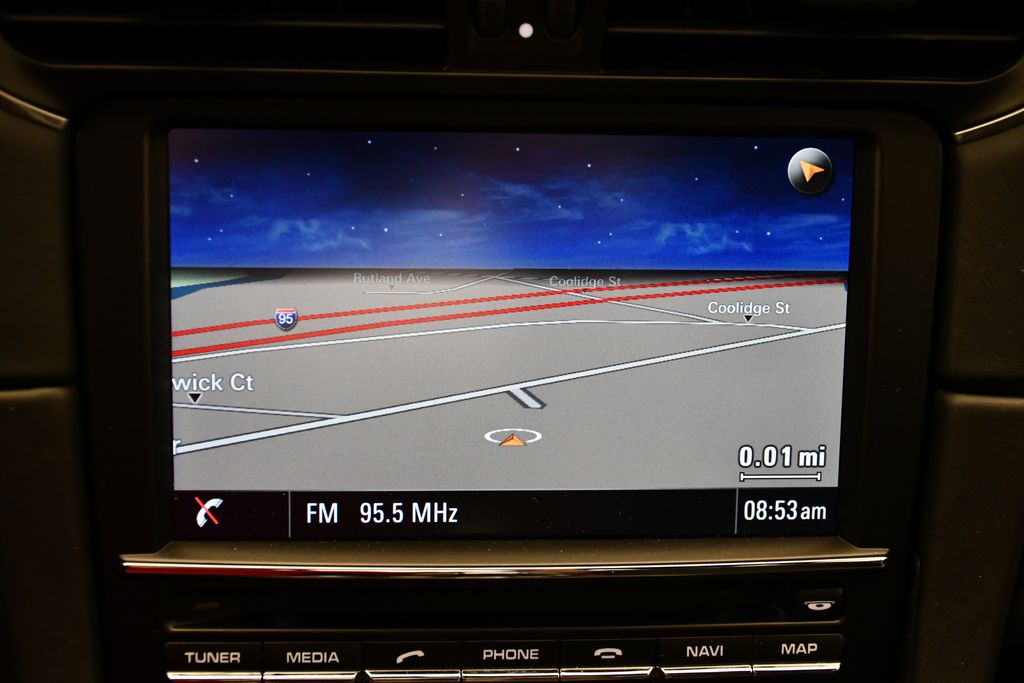 Thumbnail: 2015 Porsche 911 - 24