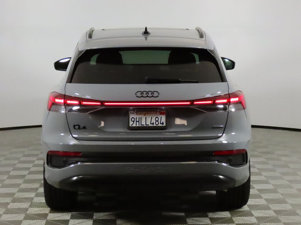 Thumbnail: 2023 Audi Q4 e-tron - 4